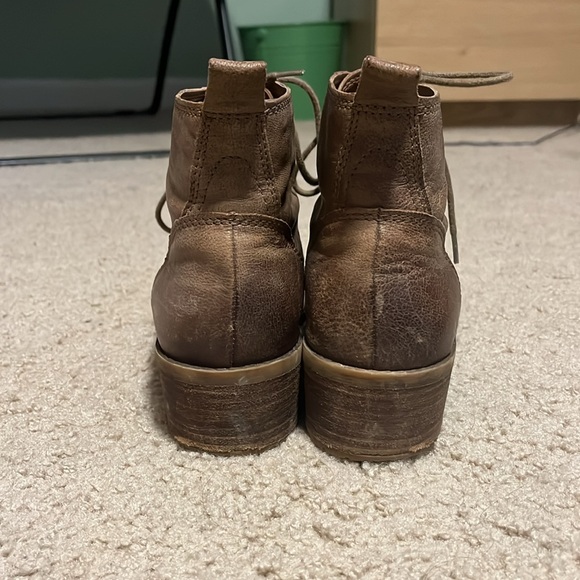 FALL BOOTS - Picture 3 of 4